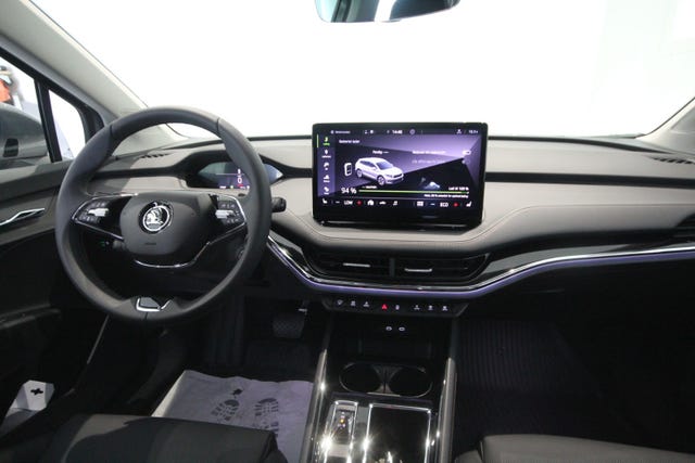 2022 SKODA ENYAQ - 18