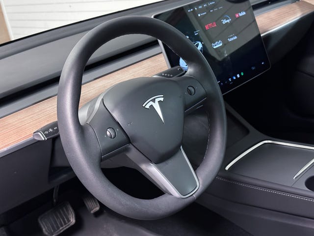 2022 TESLA MODEL 3 - 40
