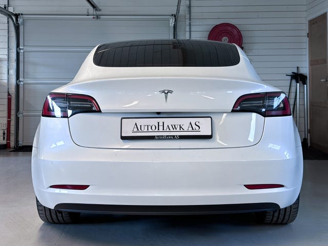 LRW3E7FR5NC568860 2022 TESLA MODEL 3-4