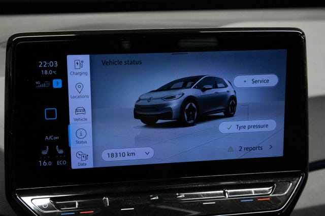 2021 VOLKSWAGEN ID.3 - 25