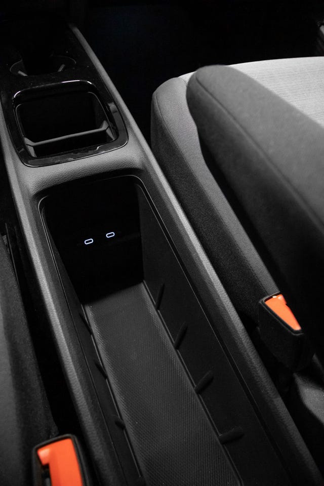 2021 VOLKSWAGEN ID.3 - 21