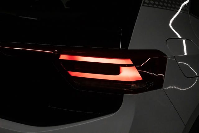 2021 VOLKSWAGEN ID.3 - 11