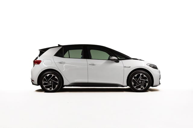 WVWZZZE1ZMP008647 2021 VOLKSWAGEN ID.3-3