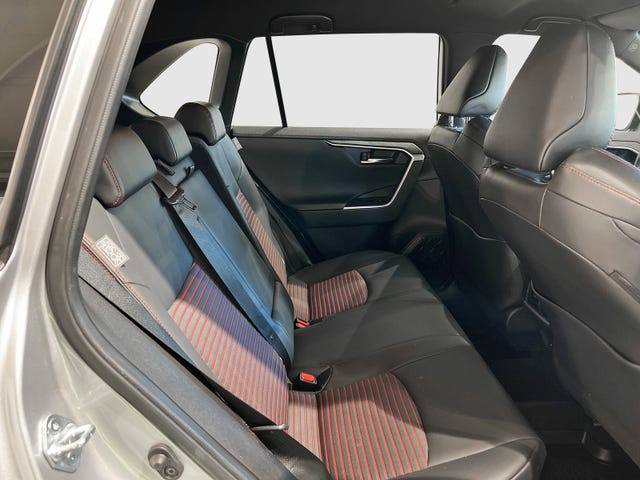 2021 TOYOTA RAV4 - 17