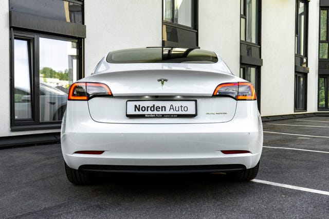 2022 TESLA MODEL 3 - 7