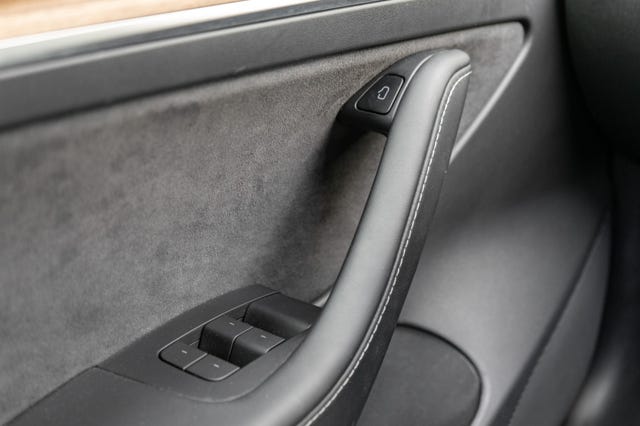 2022 TESLA MODEL 3 - 18