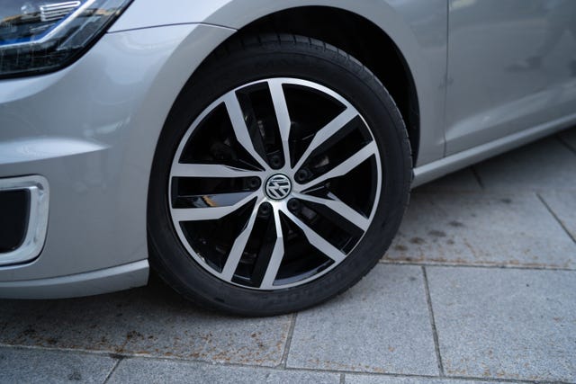 2018 VOLKSWAGEN GOLF - 14