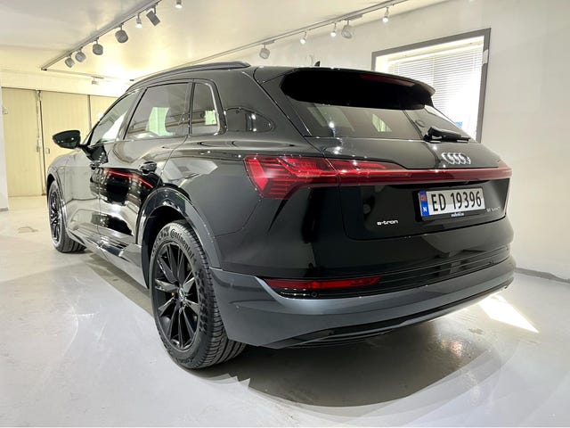 2021 AUDI E-TRON - 9