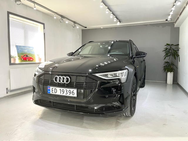 WAUZZZGE4MB043976 2021 AUDI E-TRON-5
