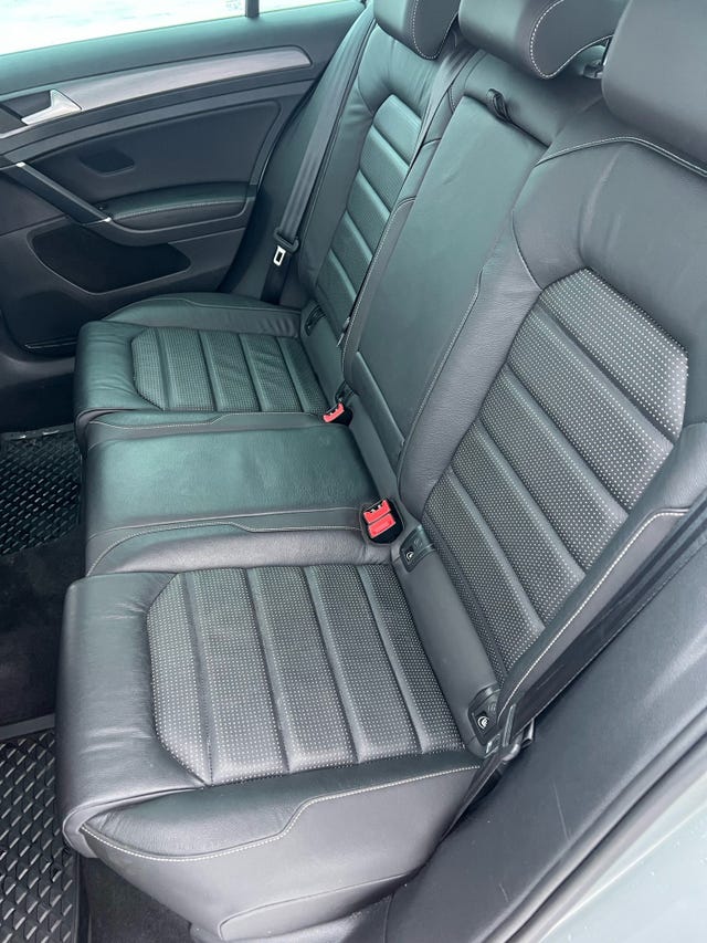 2019 VOLKSWAGEN GOLF - 10