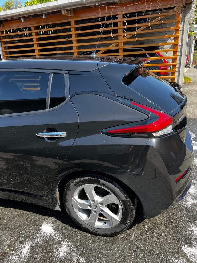 2020 NISSAN LEAF - 9