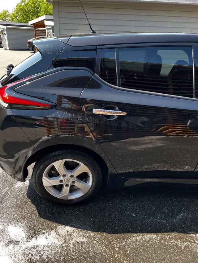 SJNFAAZE1U0066734 2020 NISSAN LEAF-2