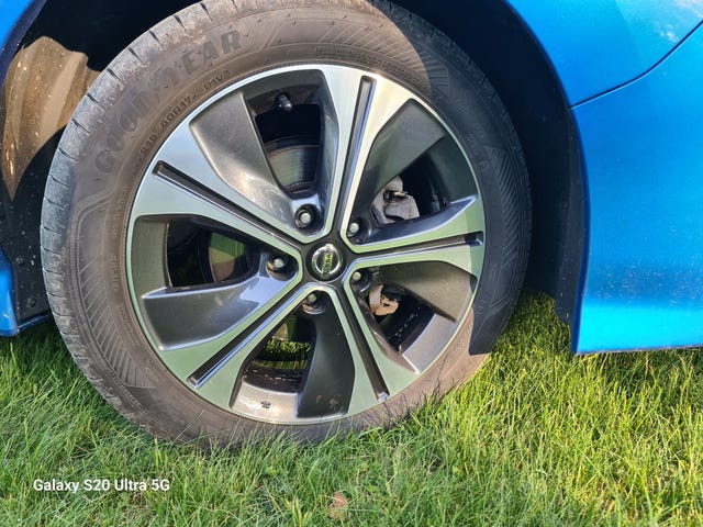 2021 NISSAN LEAF - 9