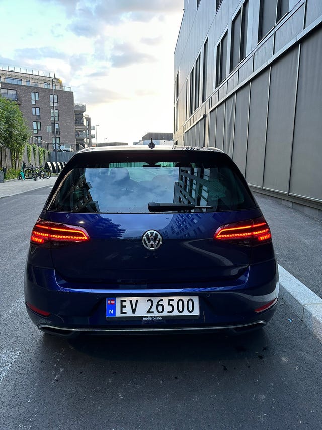 WVWZZZAUZK8902678 2019 VOLKSWAGEN GOLF-3