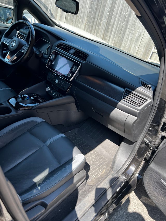 2020 NISSAN LEAF - 16
