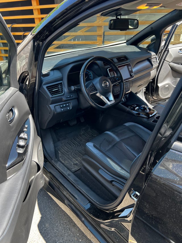 2020 NISSAN LEAF - 12