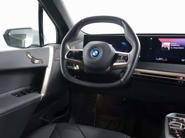 2022 BMW IX XDRIVE 50 - 12