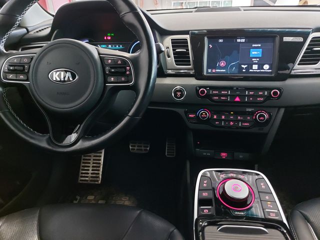 2019 KIA E-NIRO - 18