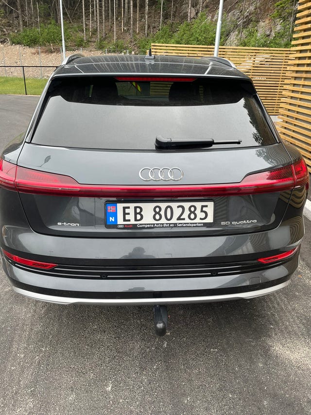 WAUZZZGE6LB038907 2020 AUDI E-TRON-4