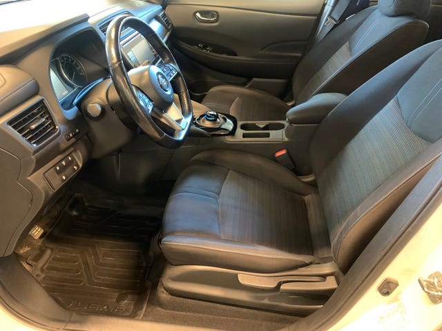 2019 NISSAN LEAF - 8