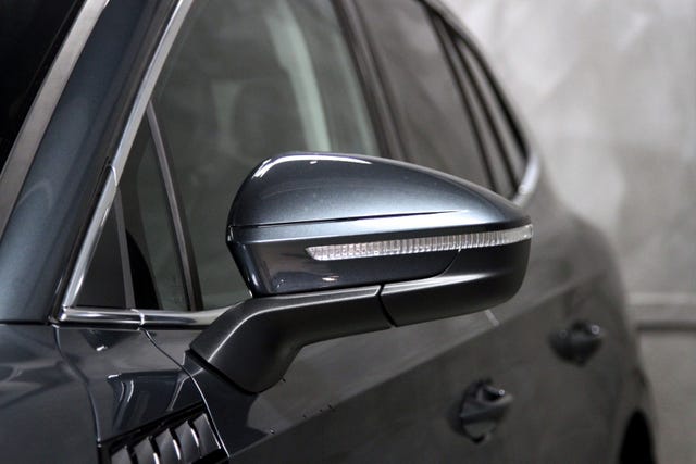 2022 SKODA ENYAQ - 25
