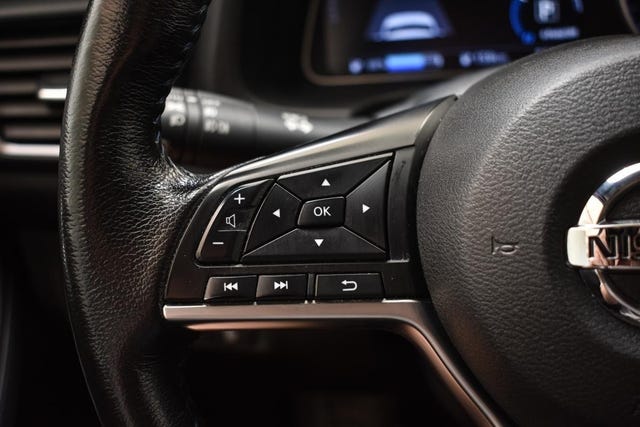 2019 NISSAN LEAF - 16