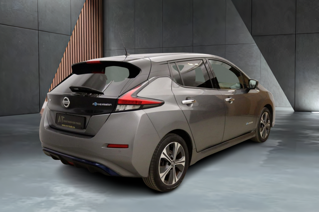 2019 NISSAN LEAF - 7