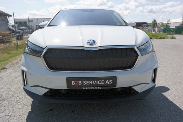 TMBJC7NY6NF060243 2022 SKODA ENYAQ-2