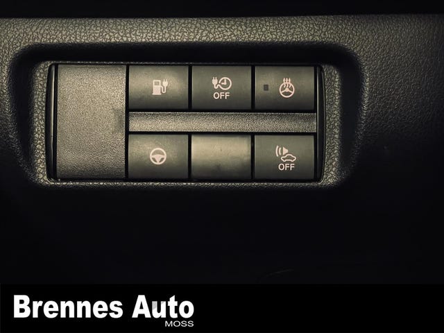 2019 NISSAN LEAF - 25