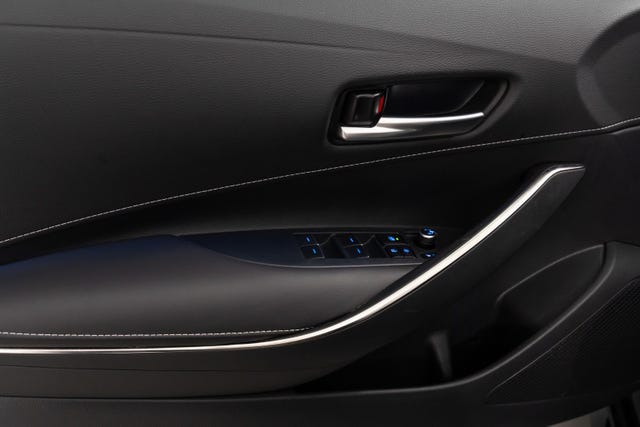 2020 TOYOTA COROLLA - 15
