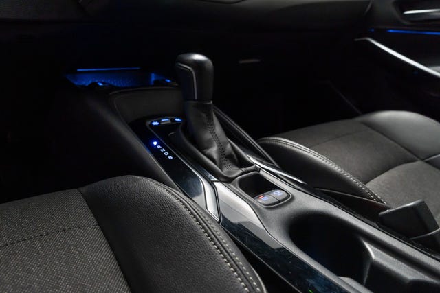 2020 TOYOTA COROLLA - 13