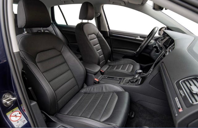 2019 VOLKSWAGEN GOLF - 15