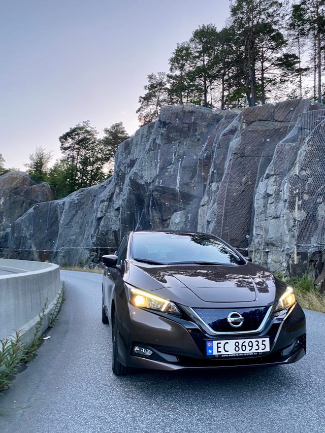 2021 NISSAN LEAF - 14