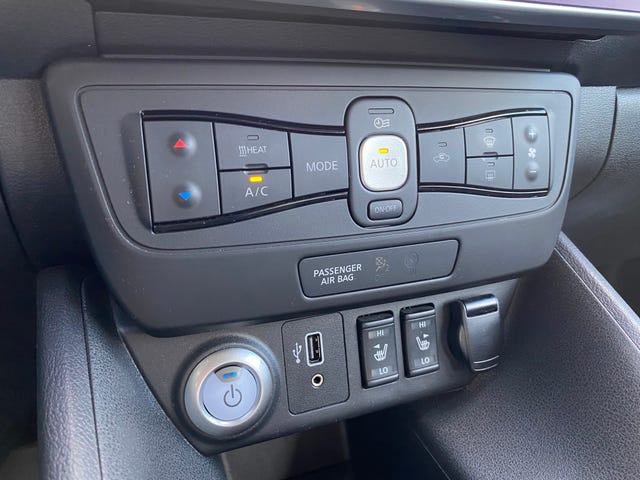 2021 NISSAN LEAF - 9