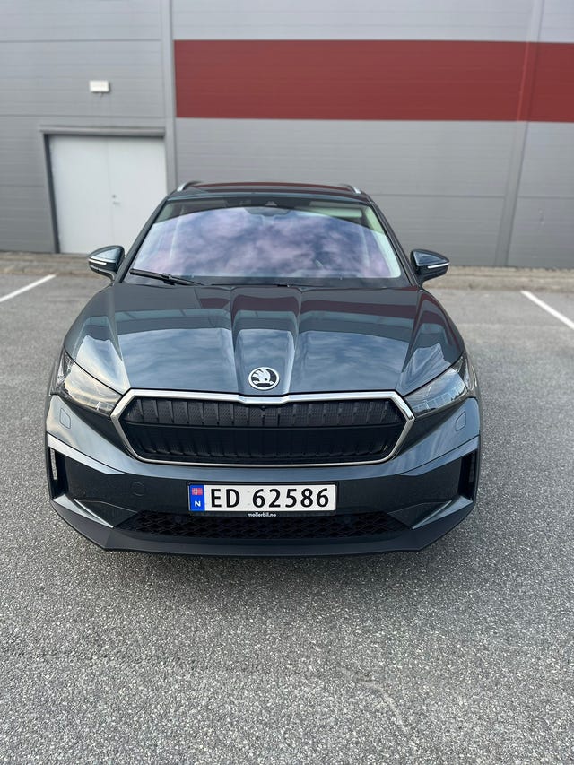 TMBLE9NY8NF024682 2022 SKODA ENYAQ-1