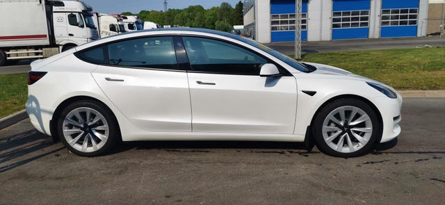2022 TESLA MODEL 3 - 13