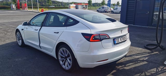 2022 TESLA MODEL 3 - 16