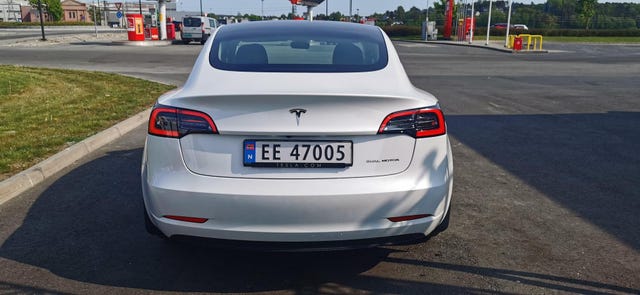 2022 TESLA MODEL 3 - 19