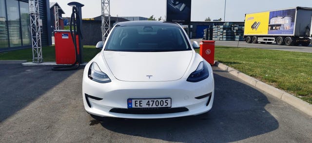 LRW3E7EB7NC606030 2022 TESLA MODEL 3-2