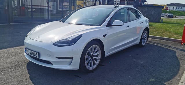 LRW3E7EB7NC606030 2022 TESLA MODEL 3-1