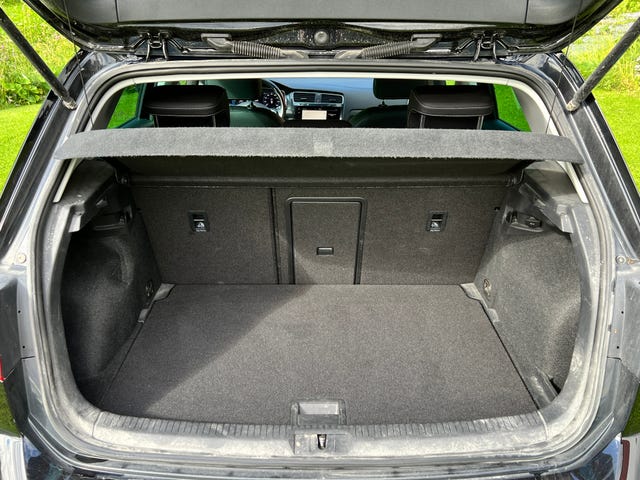 2019 VOLKSWAGEN GOLF - 11