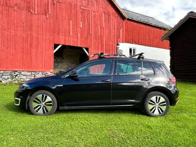WVWZZZAUZKW902195 2019 VOLKSWAGEN GOLF-3