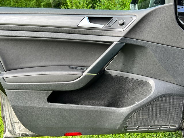 2019 VOLKSWAGEN GOLF - 15
