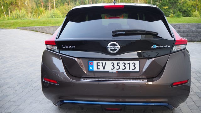 SJNFAAZE1U0046078 2019 NISSAN LEAF-4