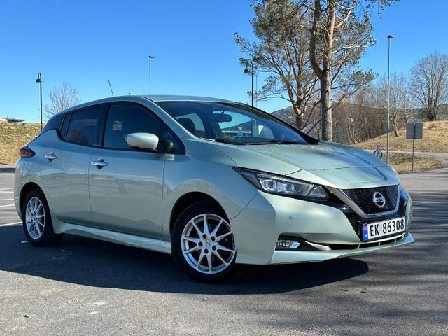 SJNFAAZE1U0011076 2018 NISSAN LEAF-0