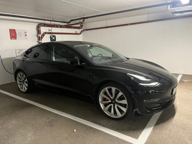 5YJ3E7EB8KF218306 2019 TESLA MODEL 3-5