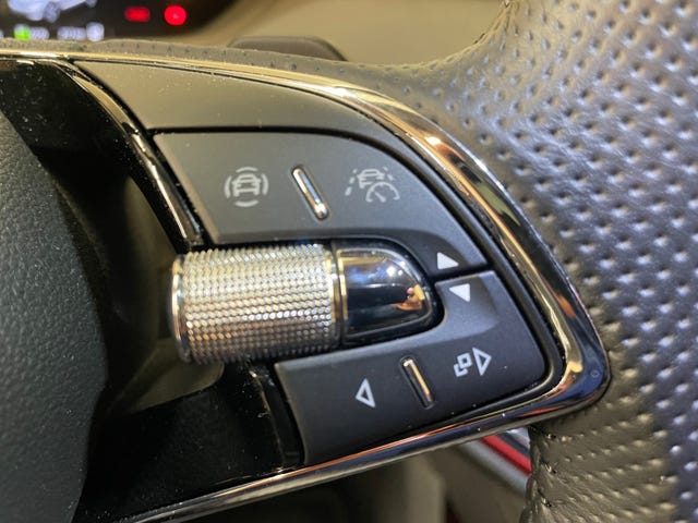 2021 SKODA ENYAQ - 46