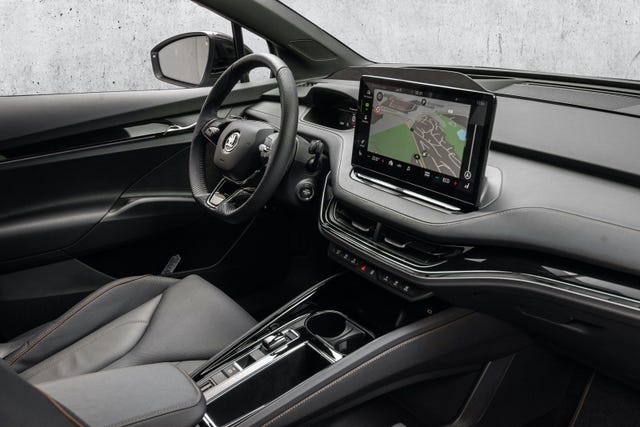 2022 SKODA ENYAQ - 11
