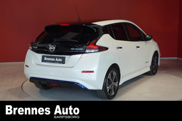 2019 NISSAN LEAF - 10
