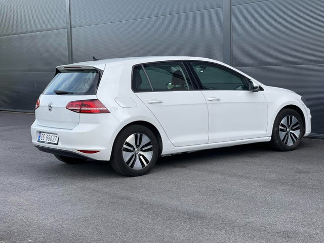 2015 VOLKSWAGEN GOLF - 9